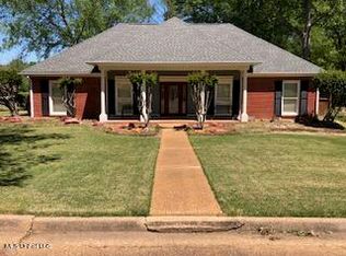 204 Tamsworth Ln, Madison, MS 39110