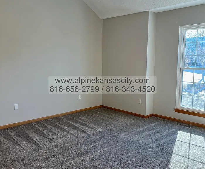 8116 NW 80th St — Photo 22