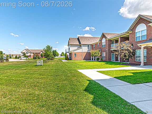 2nd image of 22137 Aberdeen Dr #99