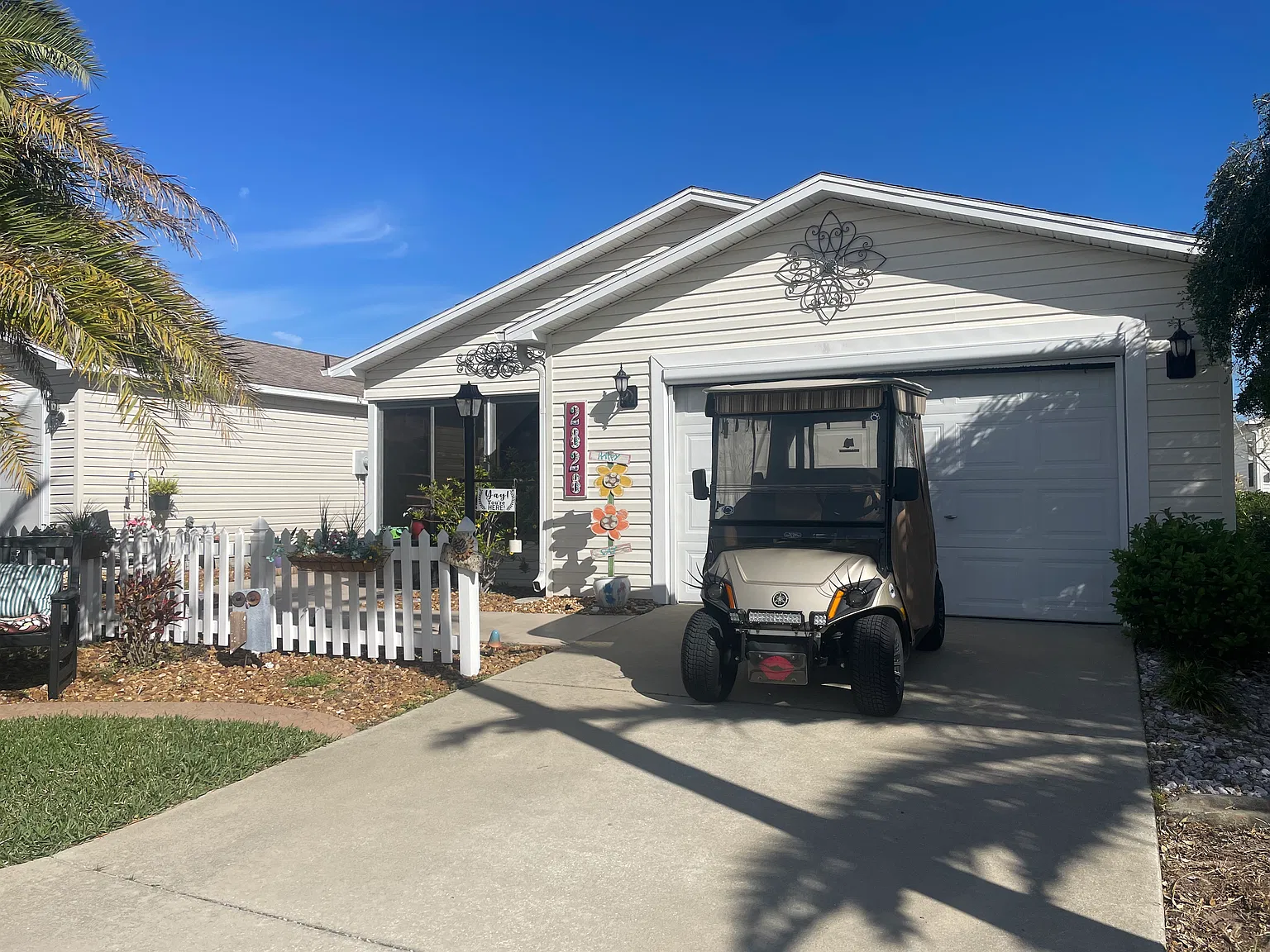 2 bed, 1157 sqft, $2,000 — Photo 1