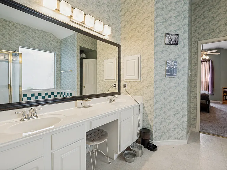 4112 Creek Hollow Way — Photo 13
