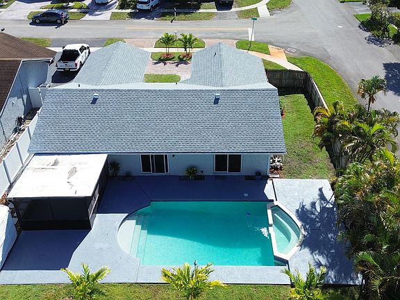 2nd image of 8209 SW 12th Street