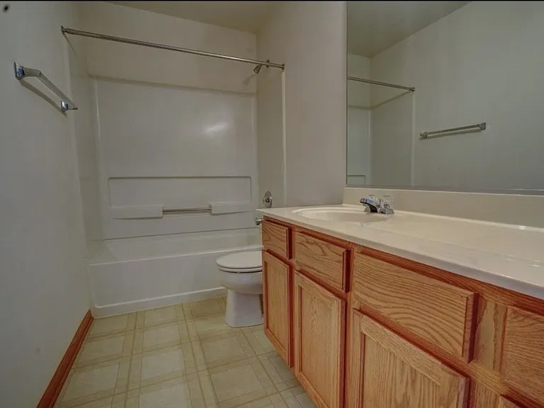 2535 Carrolwood Rd — Photo 16