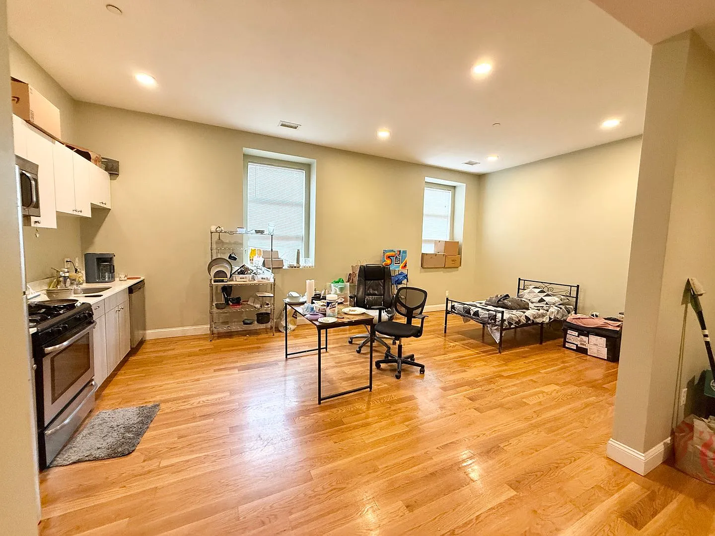 3b2b in Roxbury now available — Photo 3