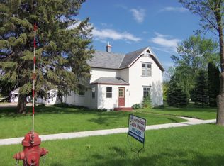 768 6th St, Hancock, MN 56244