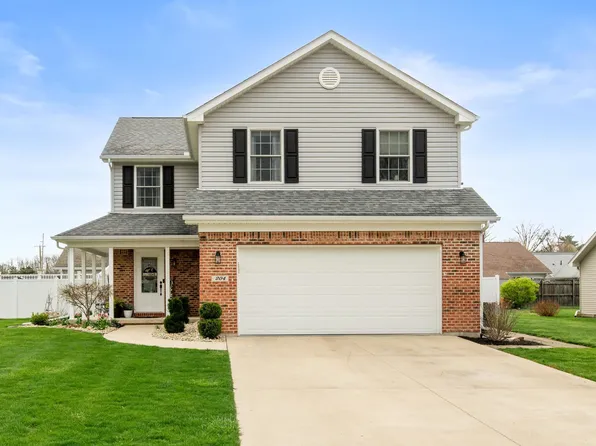 204 S Stonegate Dr, Muncie, IN 47304