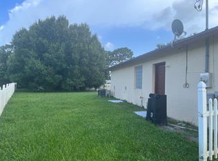 702 SW Amber Ter, Port Saint Lucie, FL 34953