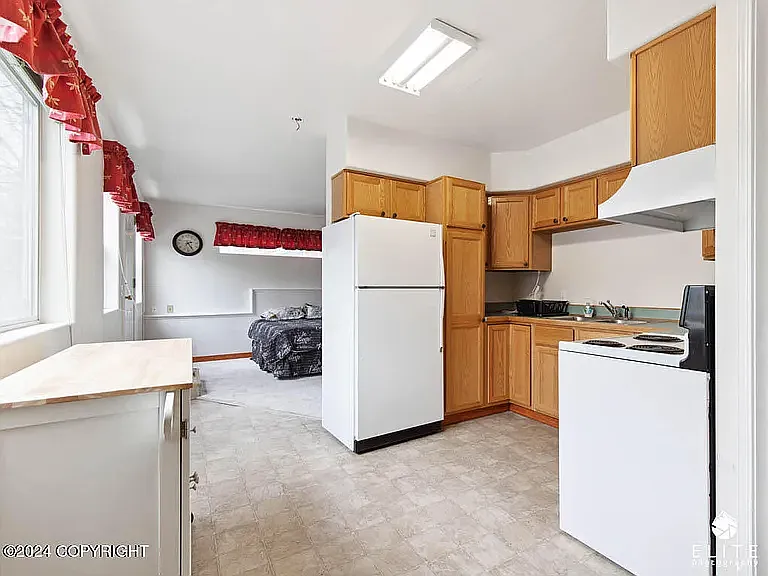 19546 S Mitkof Loop — Photo 26