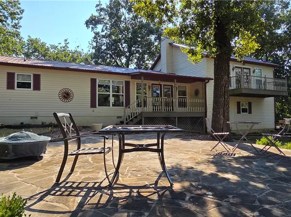 29 County Road 1522, Eureka Springs, AR 72632