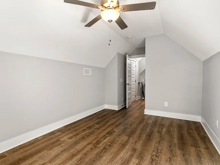 5777 Lee Road 137 — Photo 9