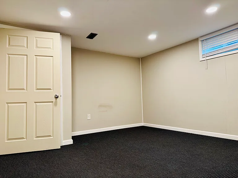 W Pimlico Dr — Photo 16