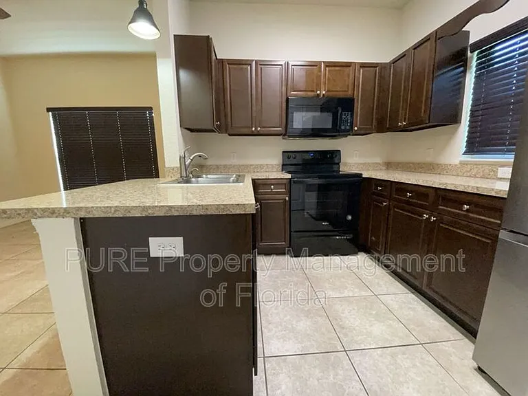 887 NW 6th Ter #1 — Photo 13