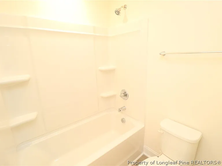 917 Kensley Grove Ln — Photo 42