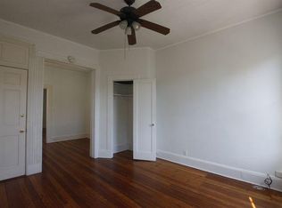 5916 Linden St, Ridgewood, NY 11385