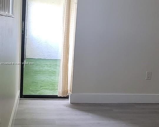 3rd image of 1830 N Lauderdale Ave APT 4305