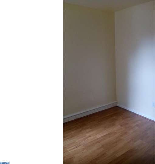 2nd image of 4825 N Broad St