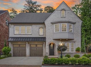 6451 Meridian Way, Sandy Springs, GA 30328