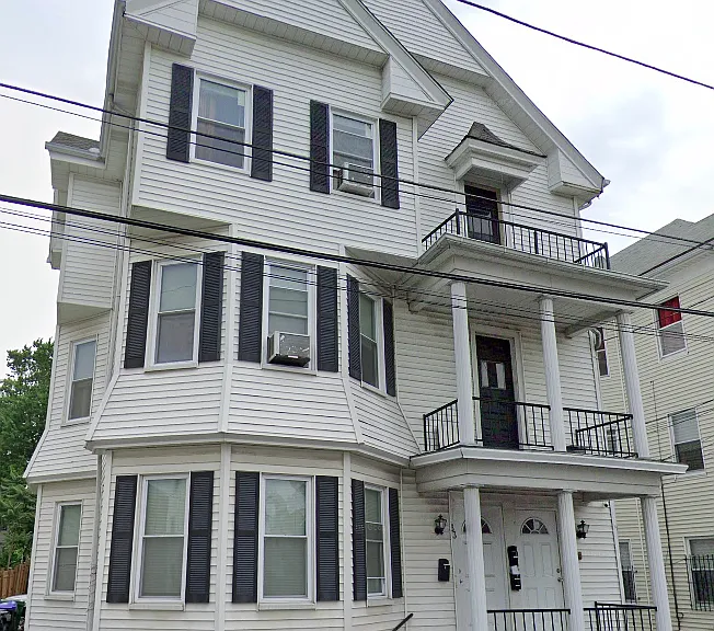 31 Linwood Ave #2 — Photo 1