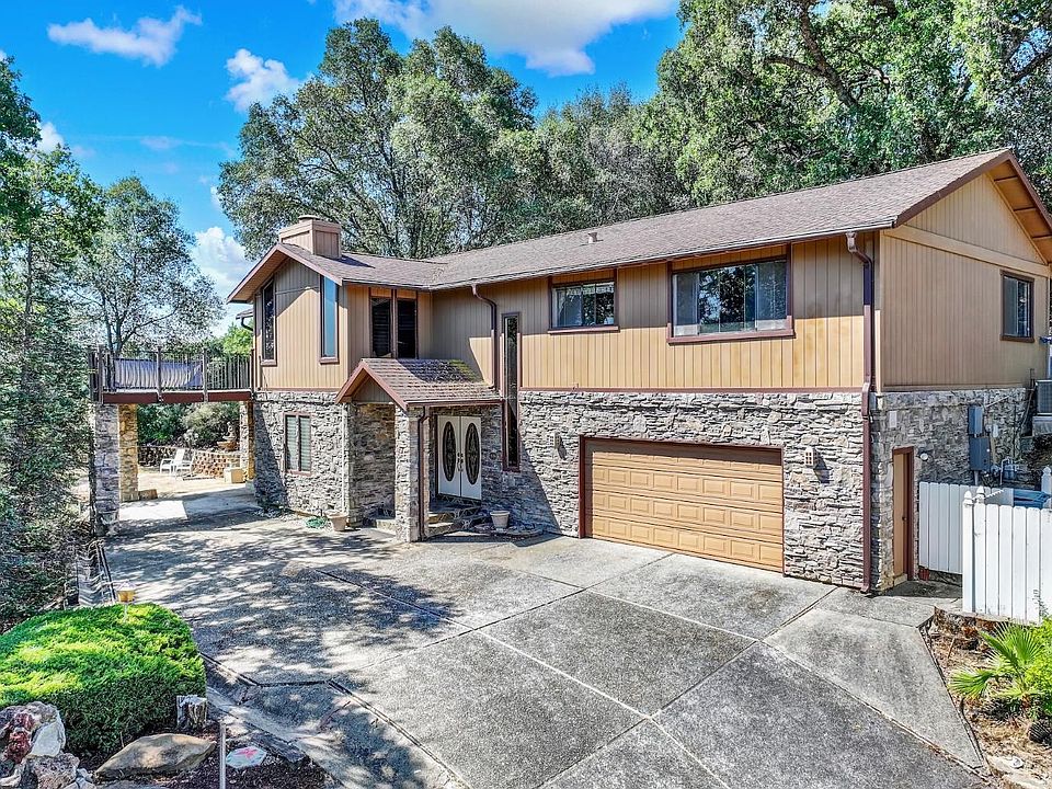 1st image of 140 Alamo Drive