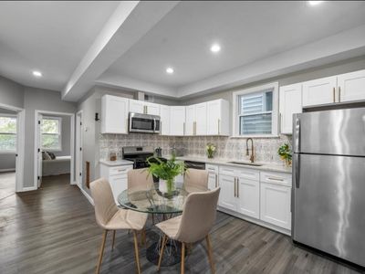 23 Bayview Ave, Jersey City, NJ, 07305