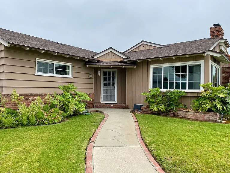 2950 E Mesa Dr — Photo 24