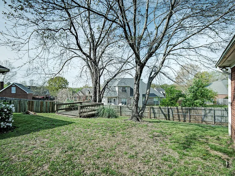 115 Windsor Hills Dr — Photo 27