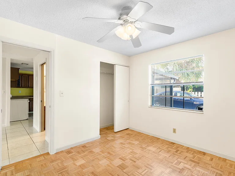 4619 Gladiator Cir — Photo 14
