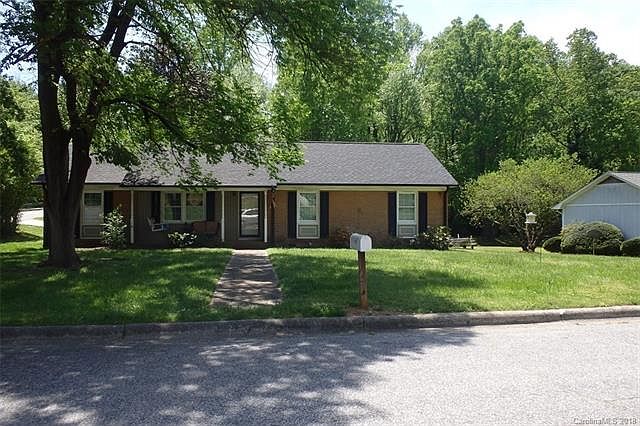 1st image of 301 Rock Creek Dr