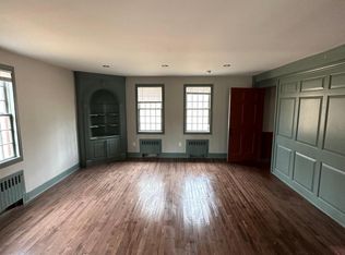 2860 Whitney Ave #1, Hamden, CT 06518
