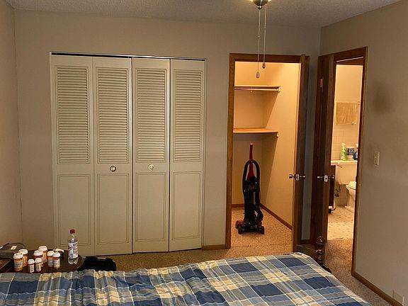 3rd image of 1296 Pleasant Ave #105