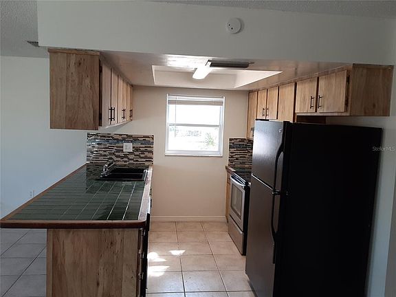5th image of 6429 Langston Ave