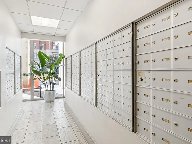 3650 S Glebe Rd #846 — Photo 38