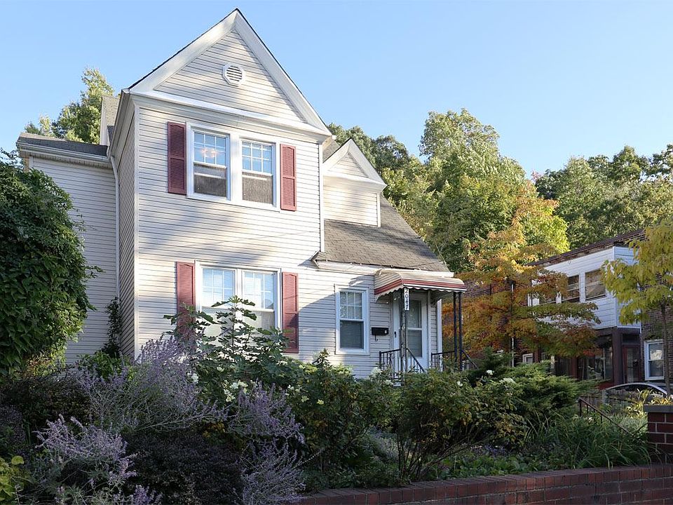 1st image of 2047 Fairview Ave #1