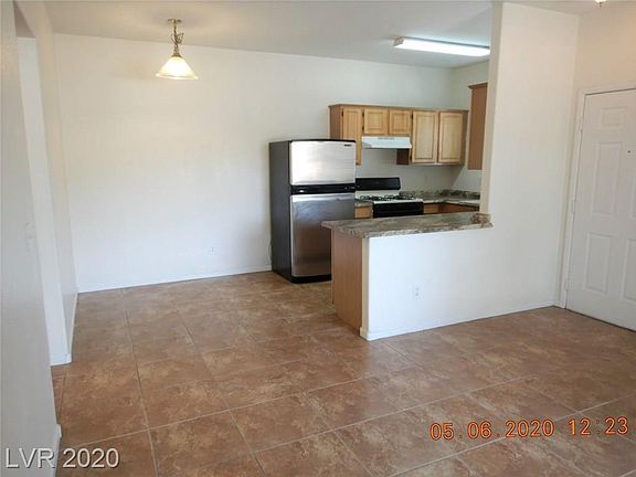 5th image of 5655 E Sahara Ave Unit 1013