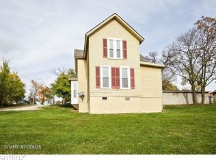 330 W Highland Ave APT 1E, Elgin, IL 60123