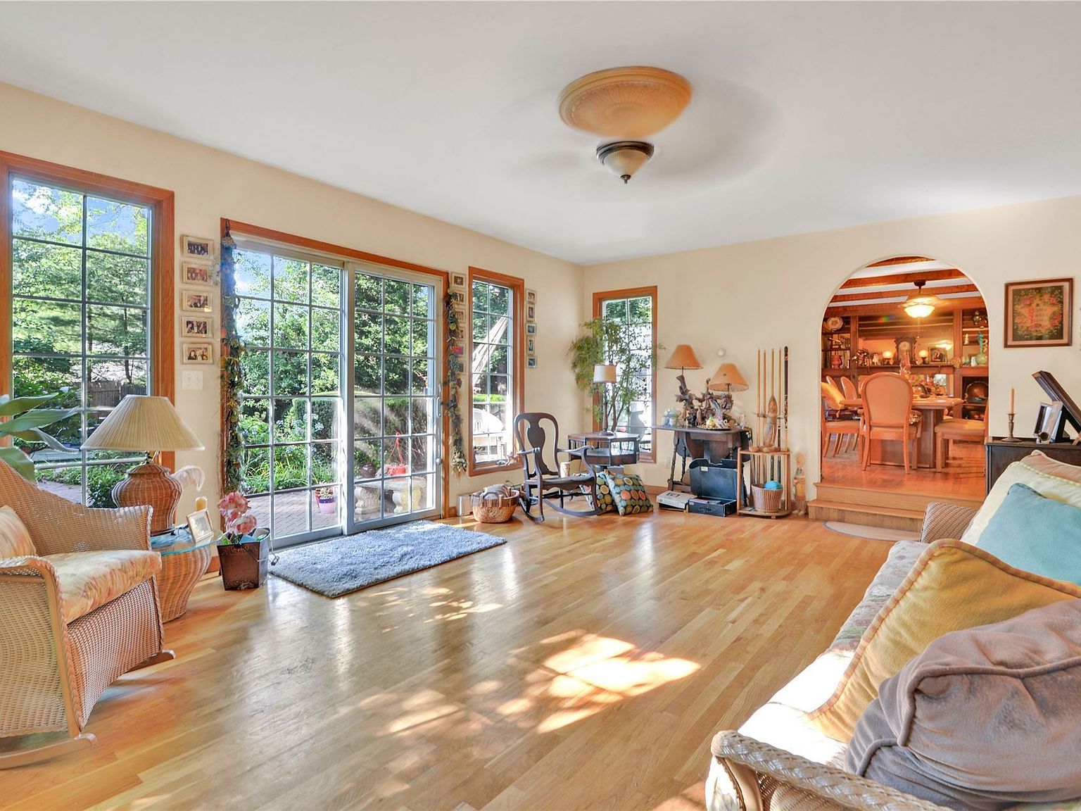 3 Bradford, Melville, NY 11747 Zillow