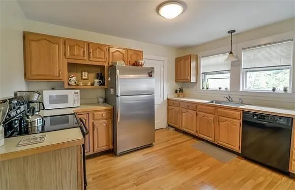 93 Slade St #93 — Photo 2