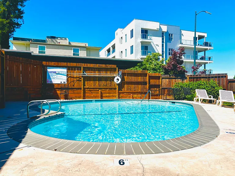 Community pool