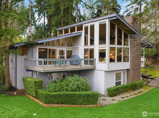 1280 80th Pl NE, Medina, WA