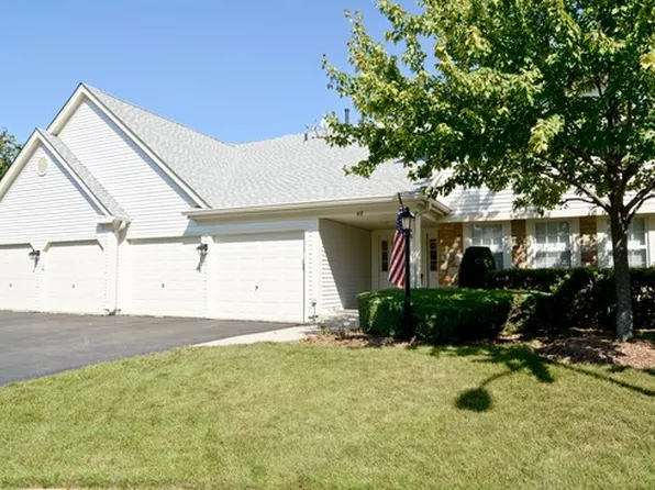 49 Amber Ct #2D, Schaumburg, IL 60193