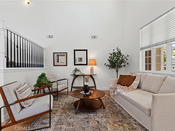 4th image of 924 Riata Ct