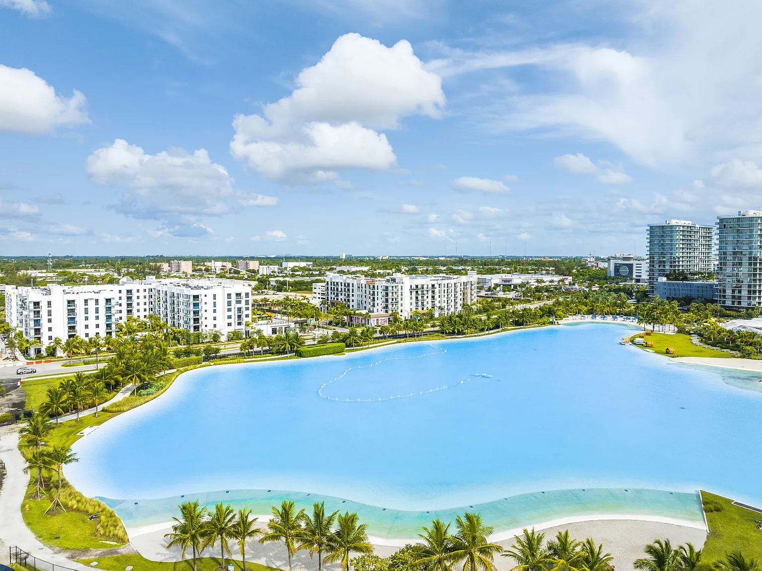SoLe Mia Rentals — Photo 2
