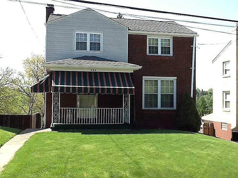 Brick, 2 story