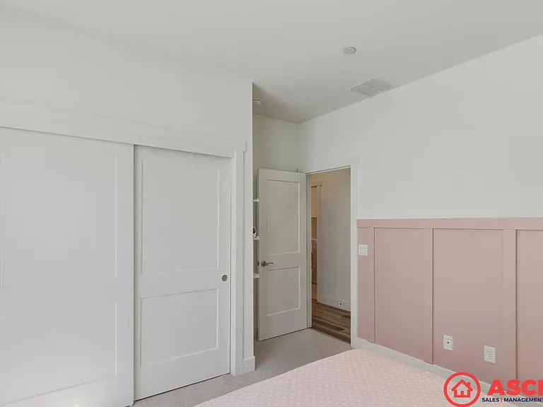 14709 Bromshire St — Photo 13