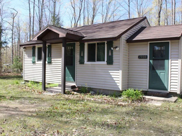 7939 Beechnut St NE, Kalkaska, MI 49646