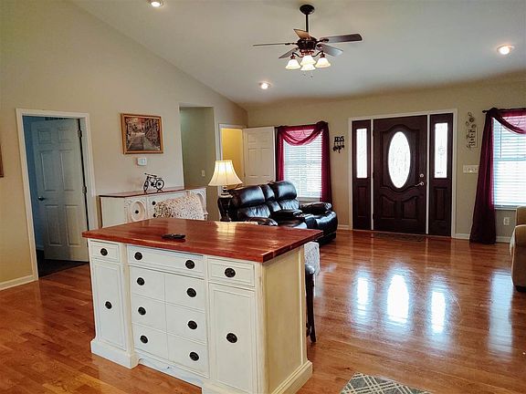 5th image of 4405 Alleen Ct