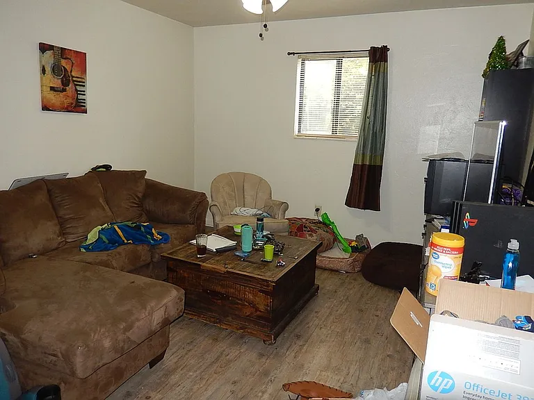 303 S Lipona Rd — Photo 5