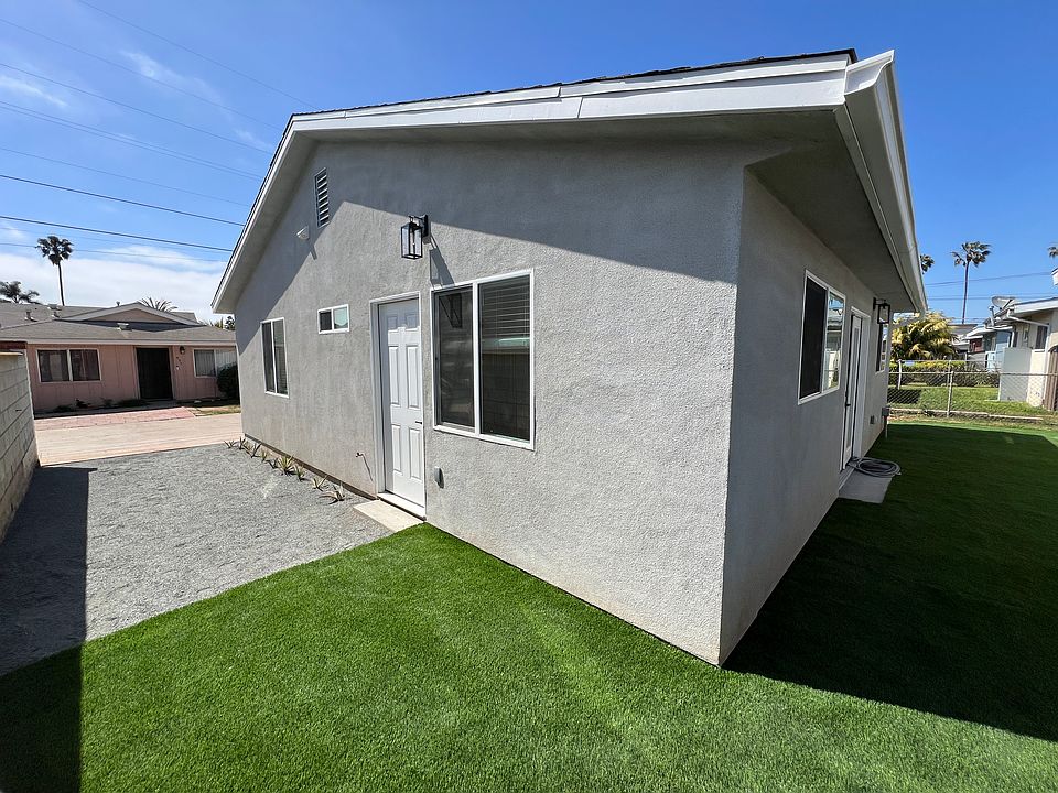 1st image of 942 12th St #2