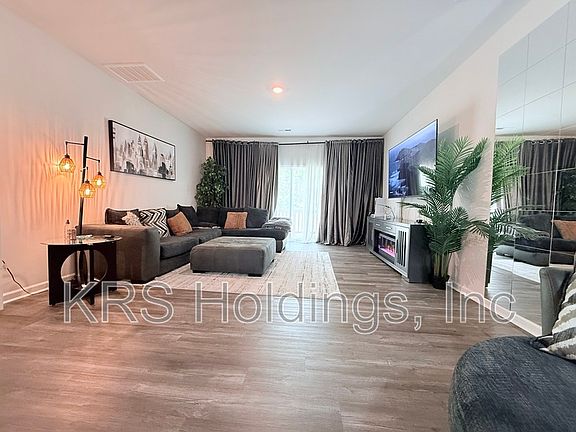 5th image of 4103 Trevino Dr