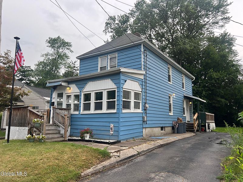 2nd image of 127 Clayton Road